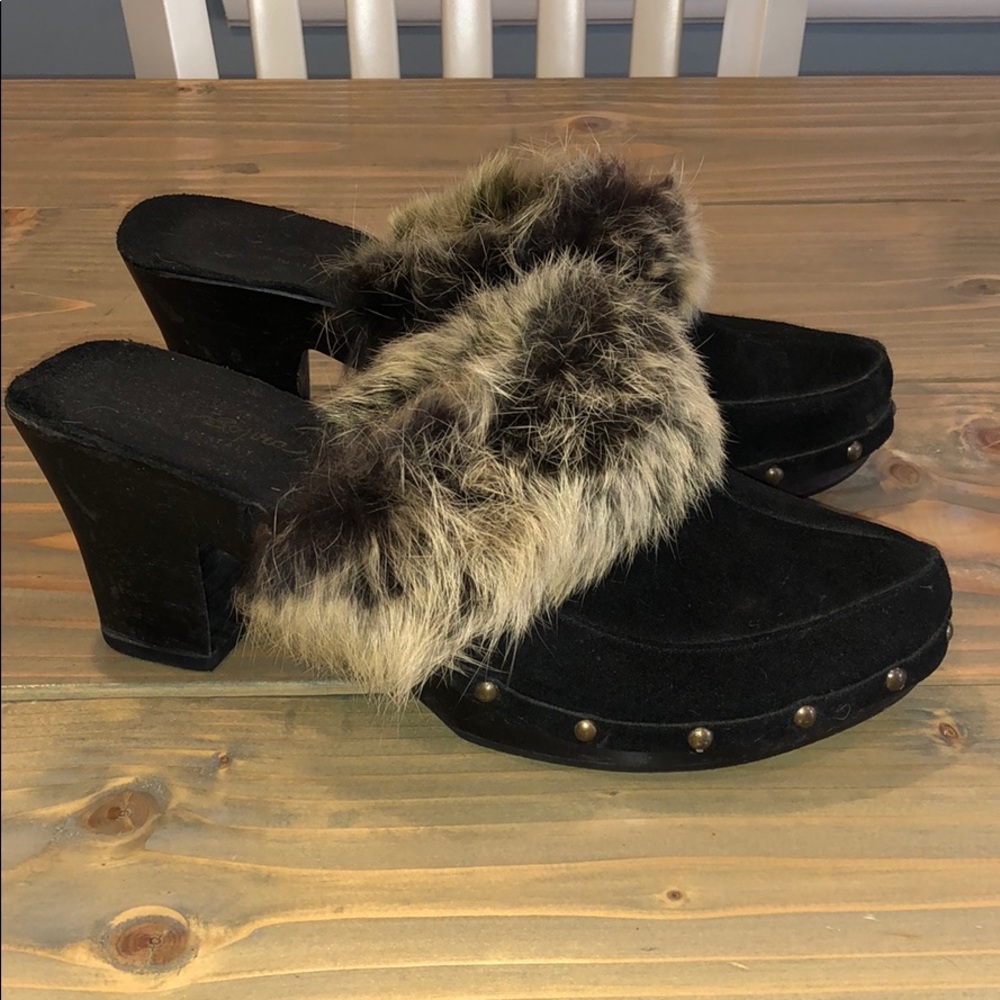 Soto Sopra Suede Clogs with Fur trim